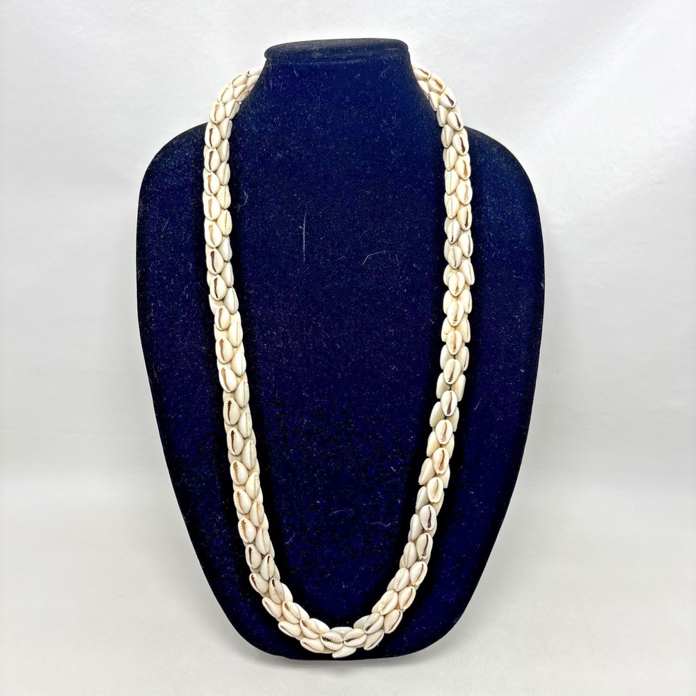 Vtg 70s Cowrie Shell Hawaiian Wedding‎ Lei Beach Statement Thick Necklace 18"